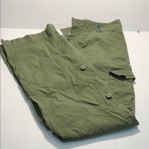 Old Navy green cargo pants